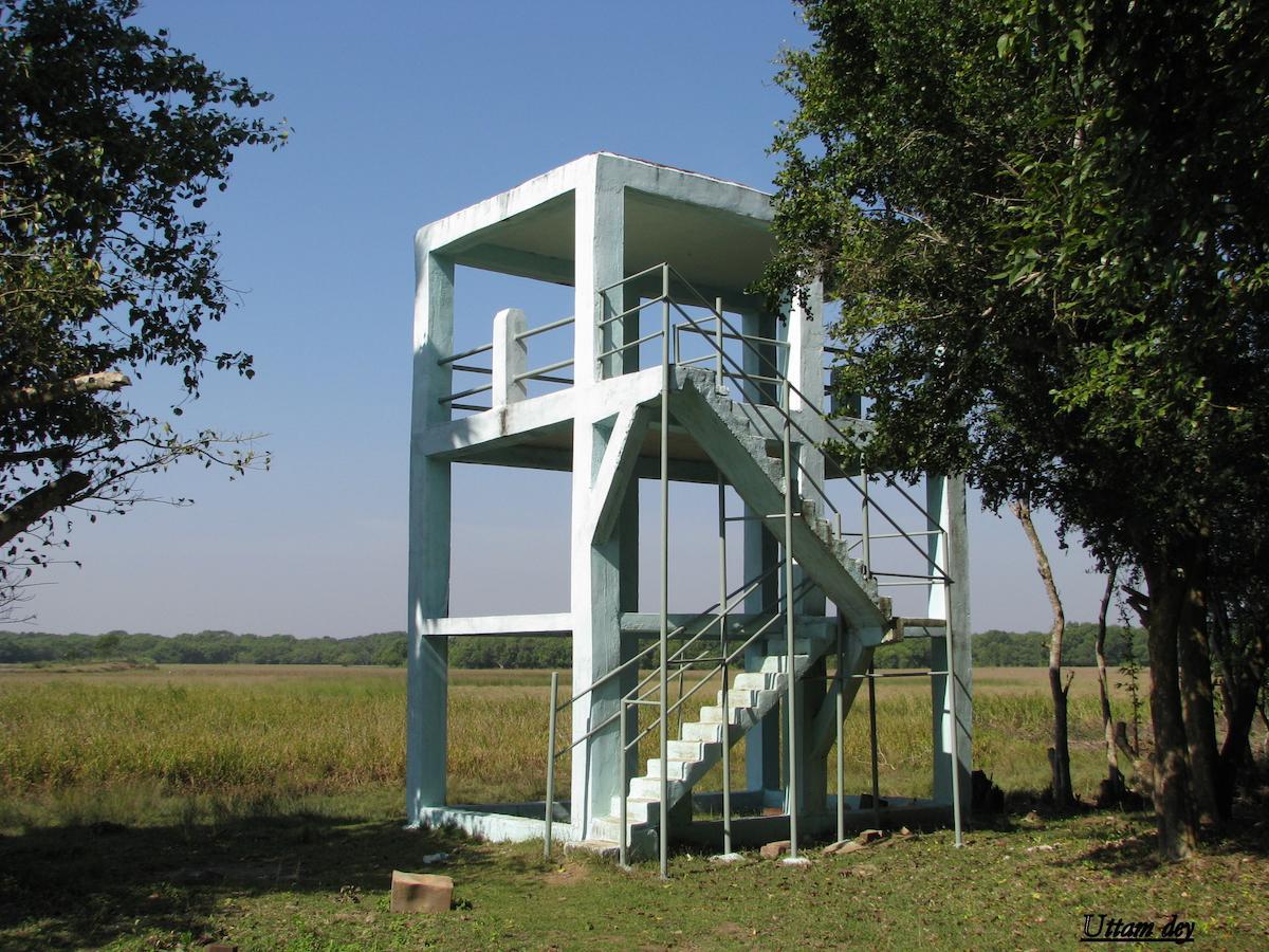 Estuarine Village Resort Sātabhāya Exteriör bild