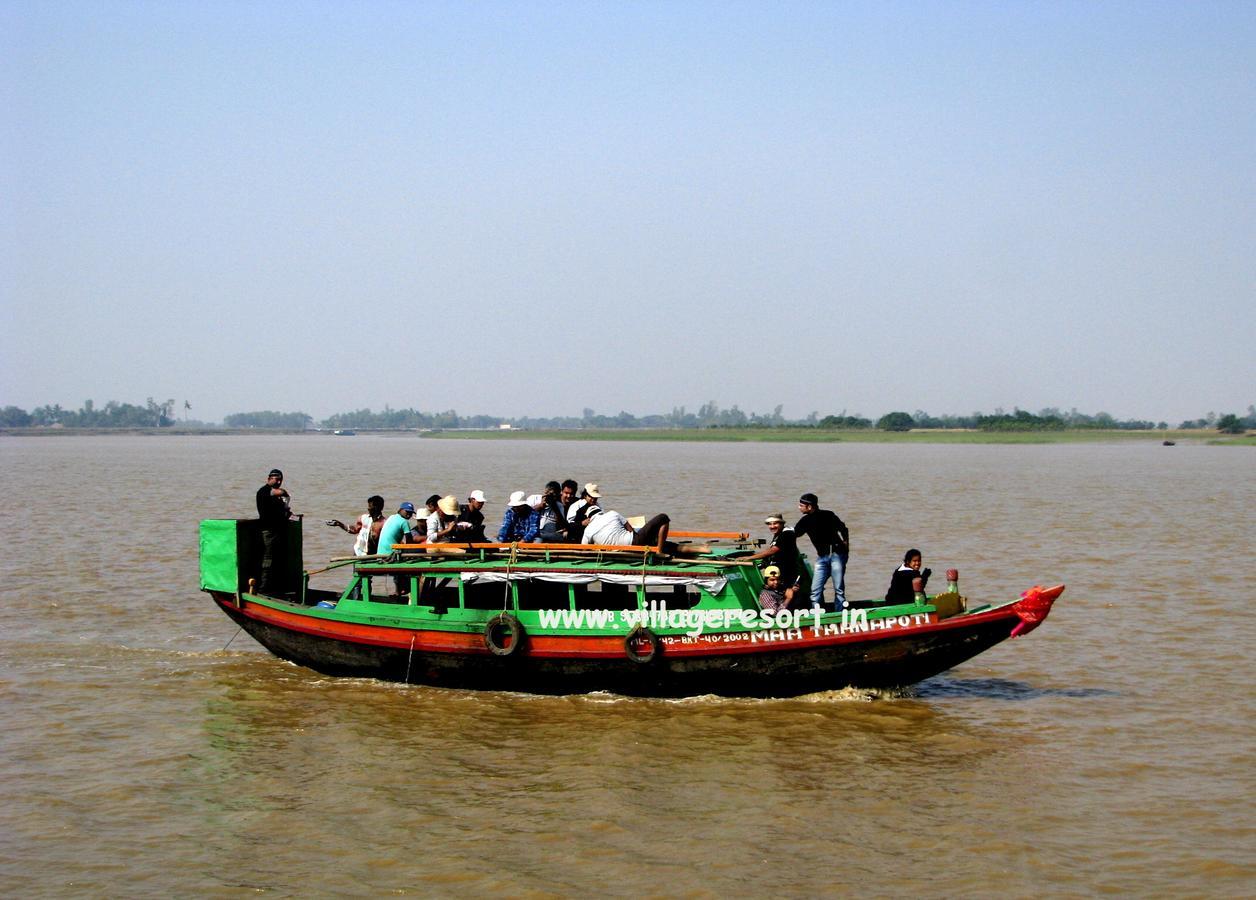 Estuarine Village Resort Sātabhāya Exteriör bild